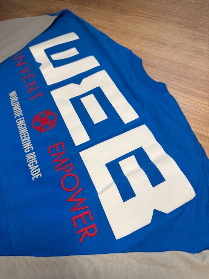 Spirit Jersey Marvel Avengers Campus Disneyland gris et bleu - photo numéro 5