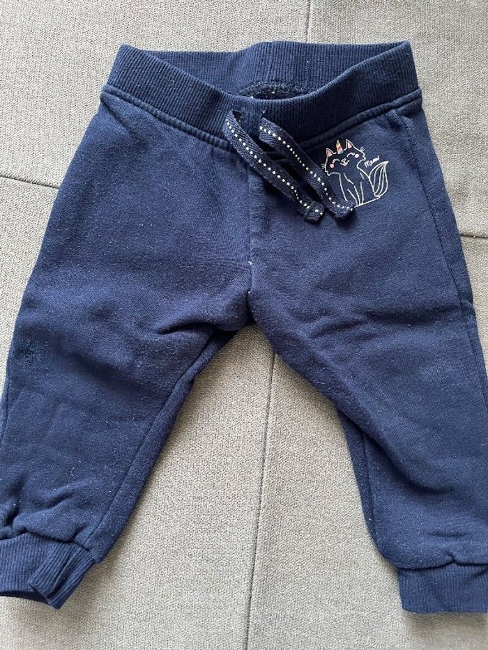Pantalon survet 6-9 mois