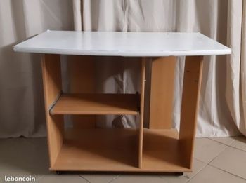 Bureau pour l’univers scolaire