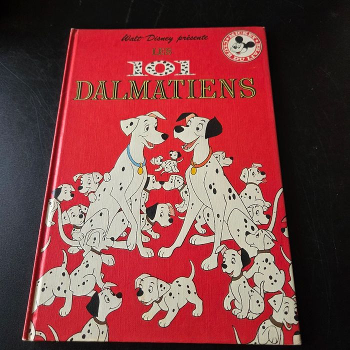 Livre enfant Disney le club du livre les 101 dalmatiens