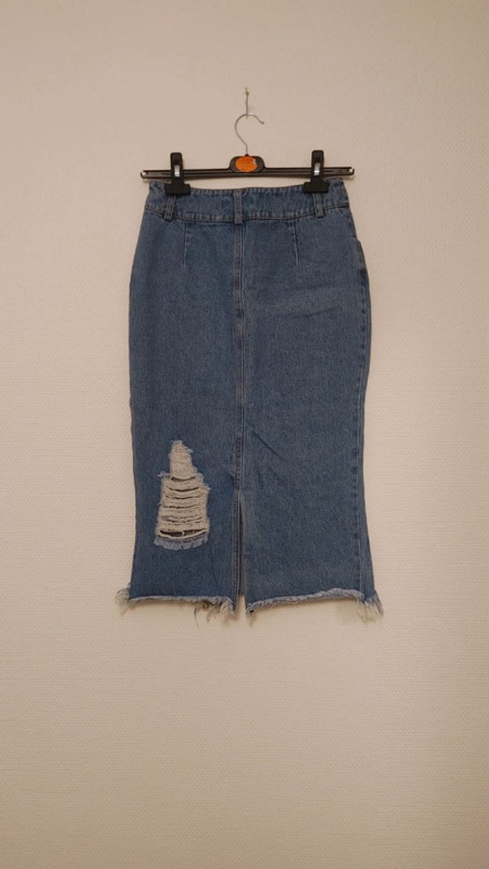 Jupe en jeans fendue - photo numéro 5