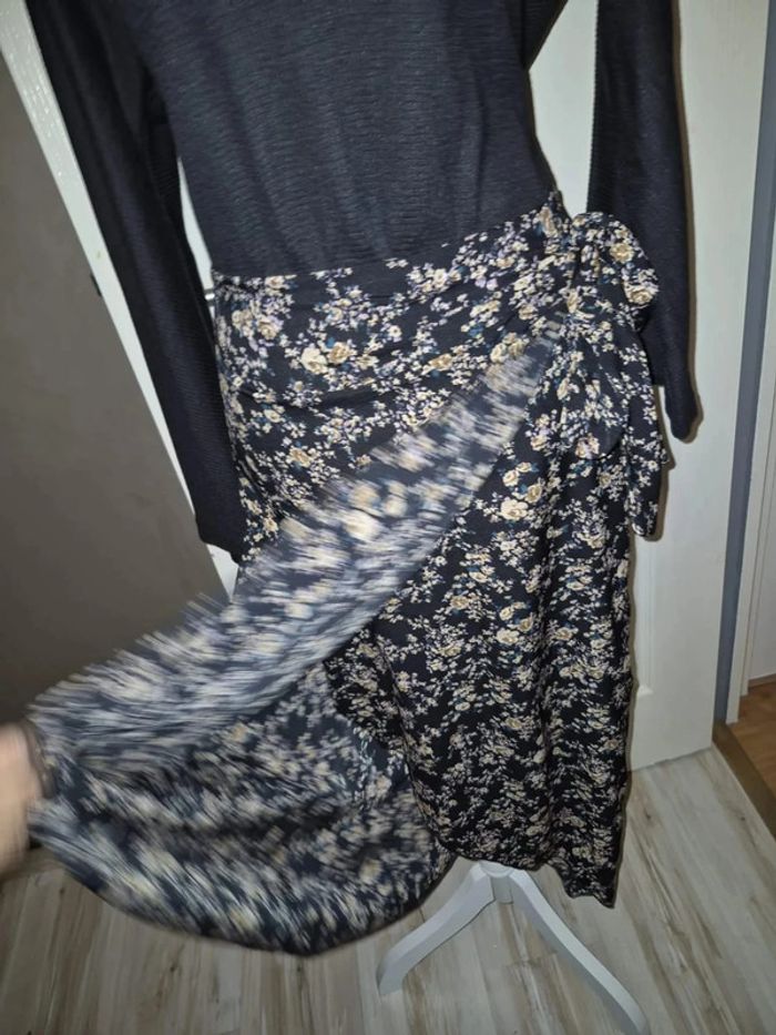Robe originale bi matière jupe porte feuille - photo numéro 6