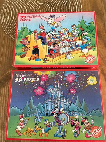 Lot de 2 puzzles Disney