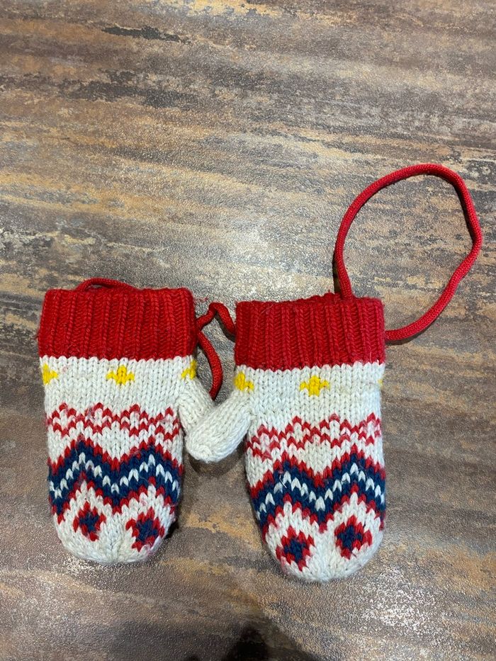 Bonnet, cache cou et gants - photo numéro 2