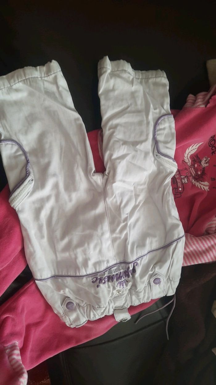 Lot pyjamas et pantalon blanc 1 ans - photo numéro 3