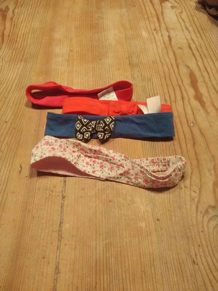 Lot de différents Bandeau fille Bébé
