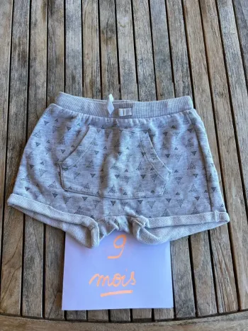 Petit short gris Kiabi bébé garçon - 9 mois