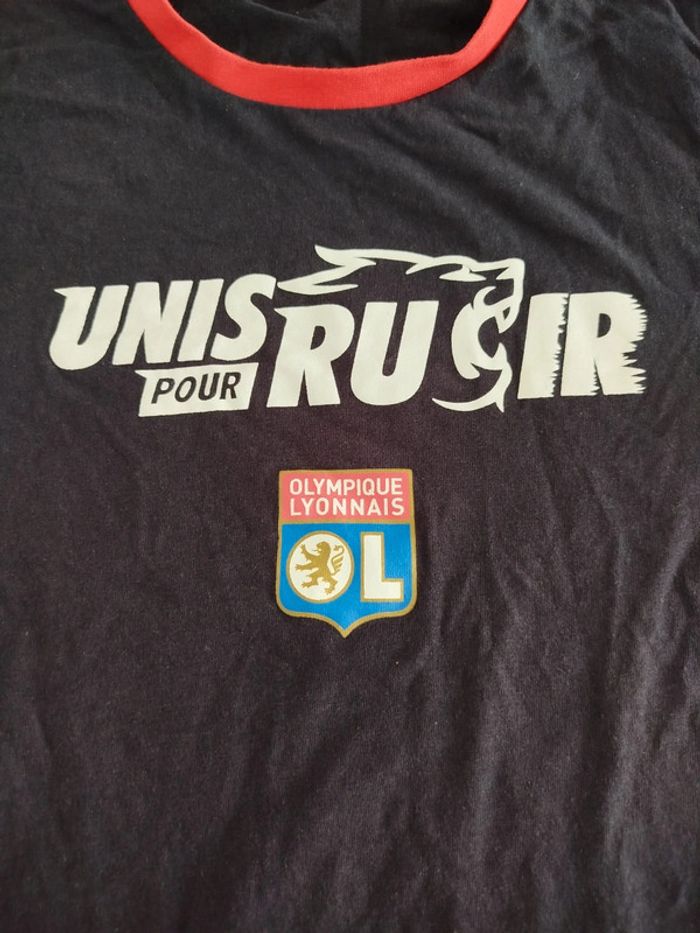 T-shirt officiel Olympique Lyonnais - photo numéro 4