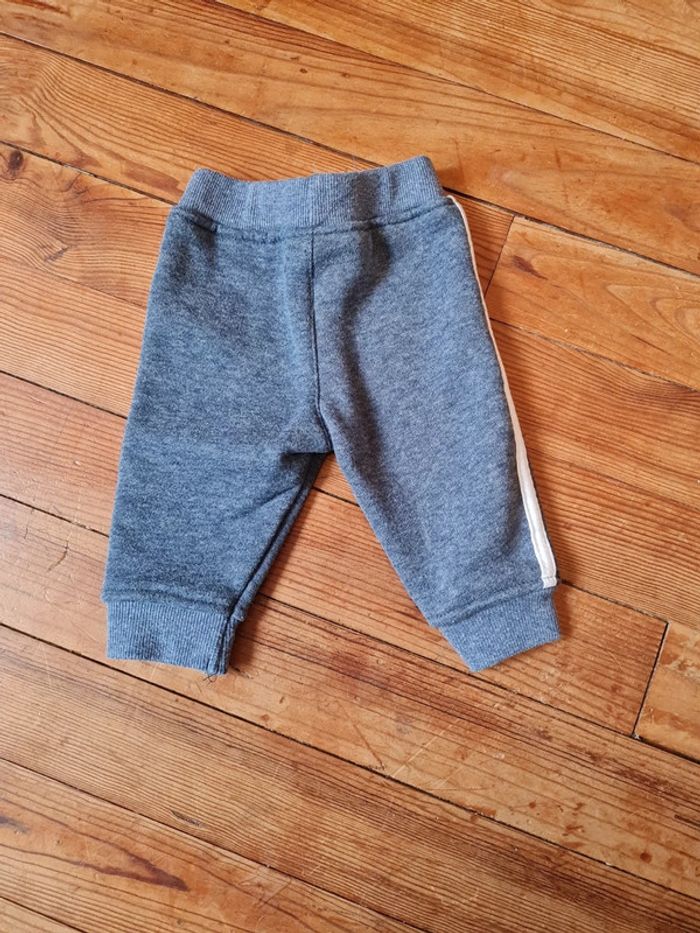 Pantalon taille 3 mois - photo numéro 3