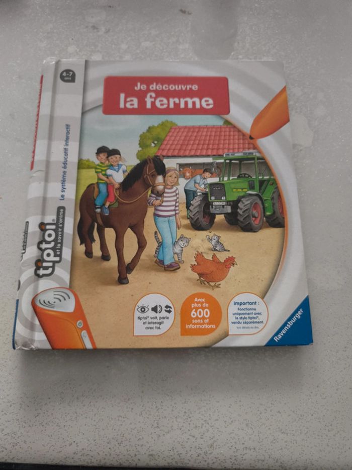 Album cartonné je découvre la ferme