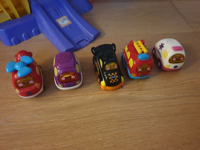 Circuit Maxi Looping Tut Tut Bolide Vtech + voitures - photo numéro 6