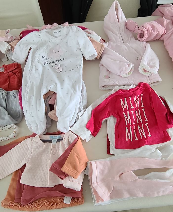 47 vêtements 3 mois - photo numéro 2