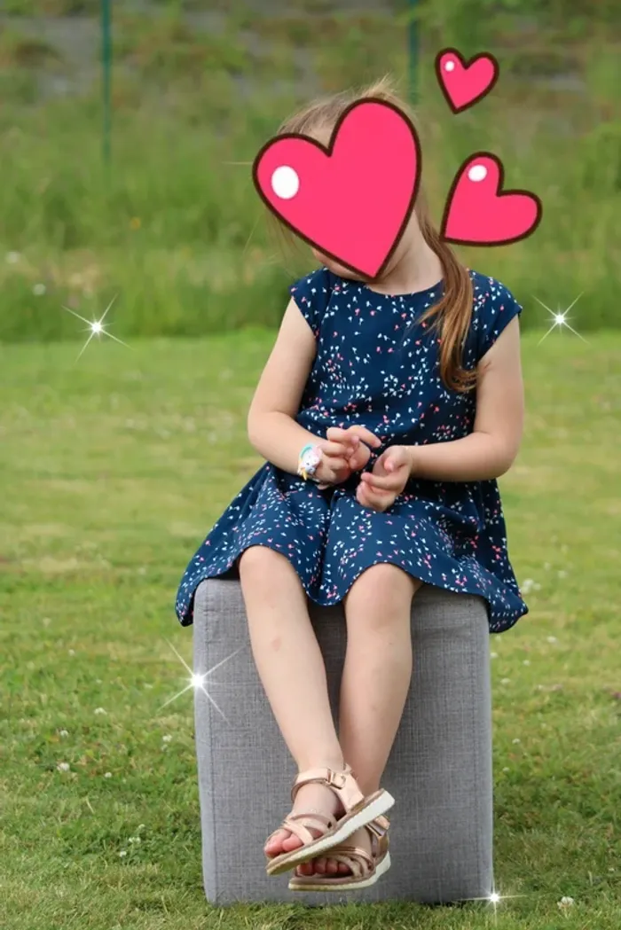 Magnifique robe très légère taille 4 ans - photo numéro 7