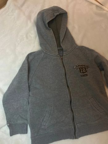 Gilet / pull garçons