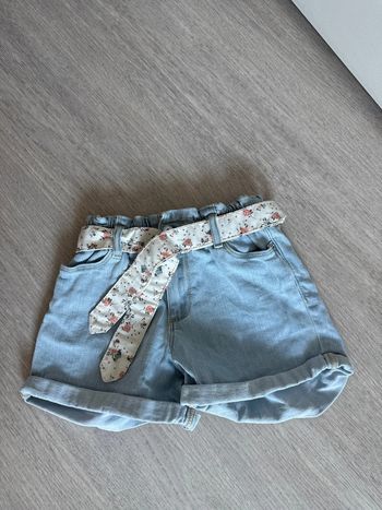 Short vert baudet neuf