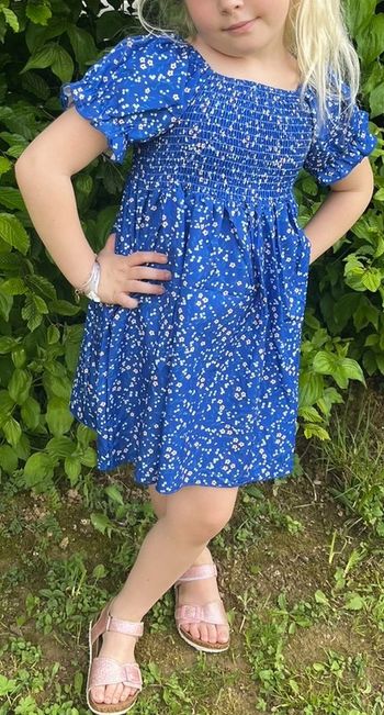 Shein robe à fleurs bleue - 7/8 ans