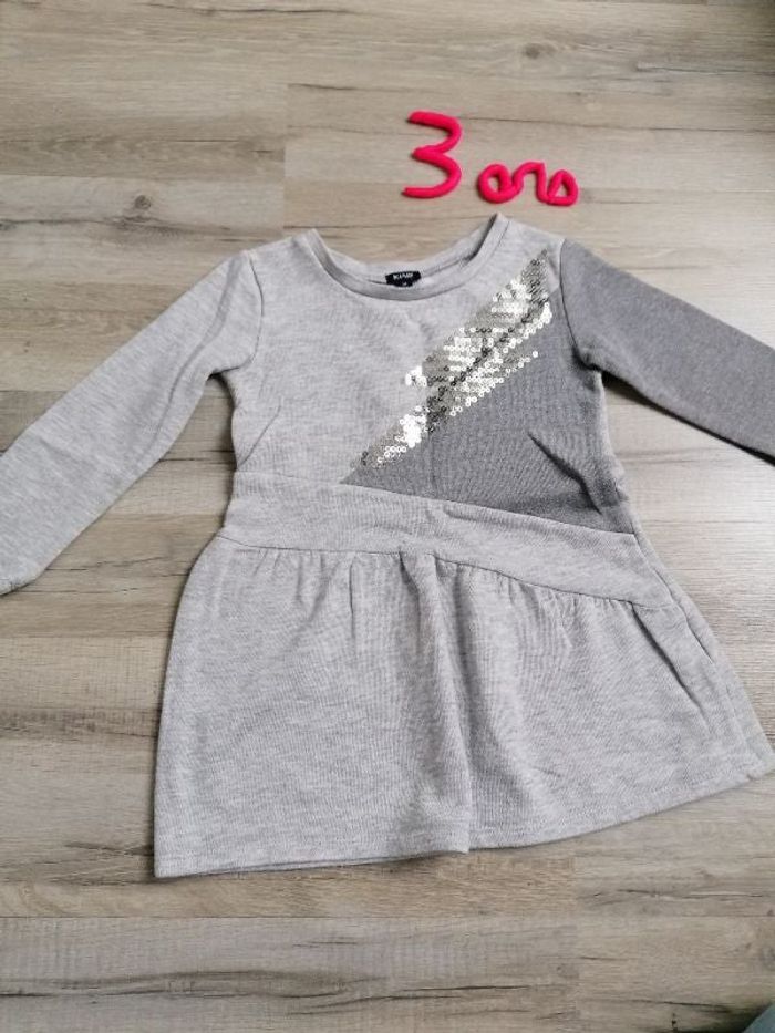 Robe 3 ans