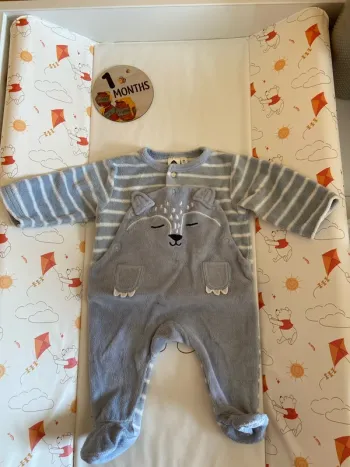 Pyjama taille 1 mois