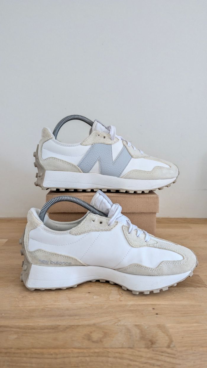 New balance 327