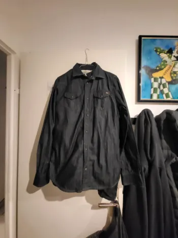 Veste chemise Diesel en jean chemise très belle
