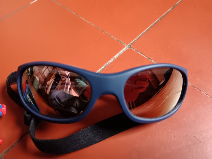 Lot lunettes de soleil - photo numéro 3