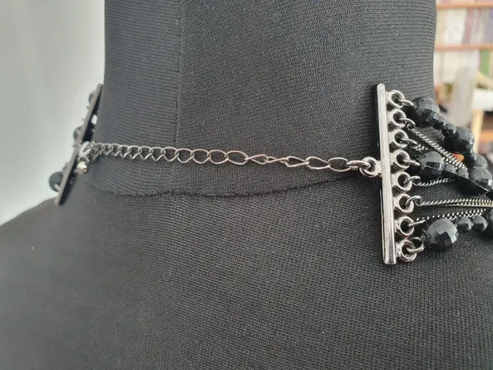 Collier gris long - photo numéro 2