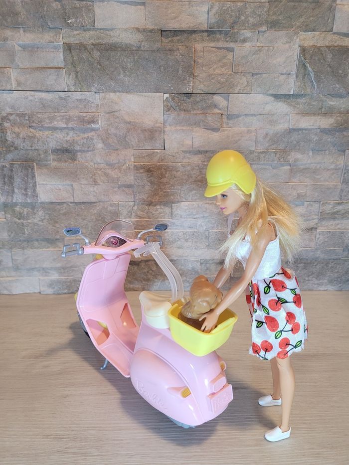 BARBIE Scooter + Chien - photo numéro 6