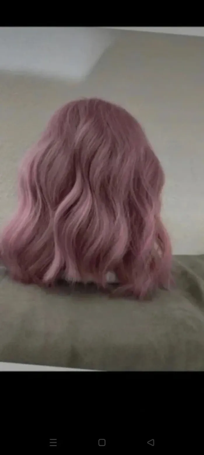 Perruque Naturelle Rose Pastel Tendance 30€ - photo numéro 3