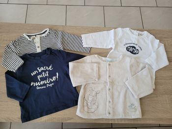 Lot de 4 hauts garçon en 9 mois