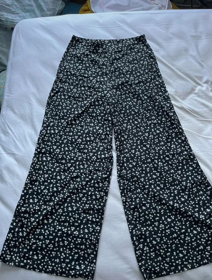 Pantalon fluide fleuri - photo numéro 2