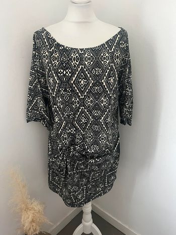 Robe noire à motifs Zara L comme neuve