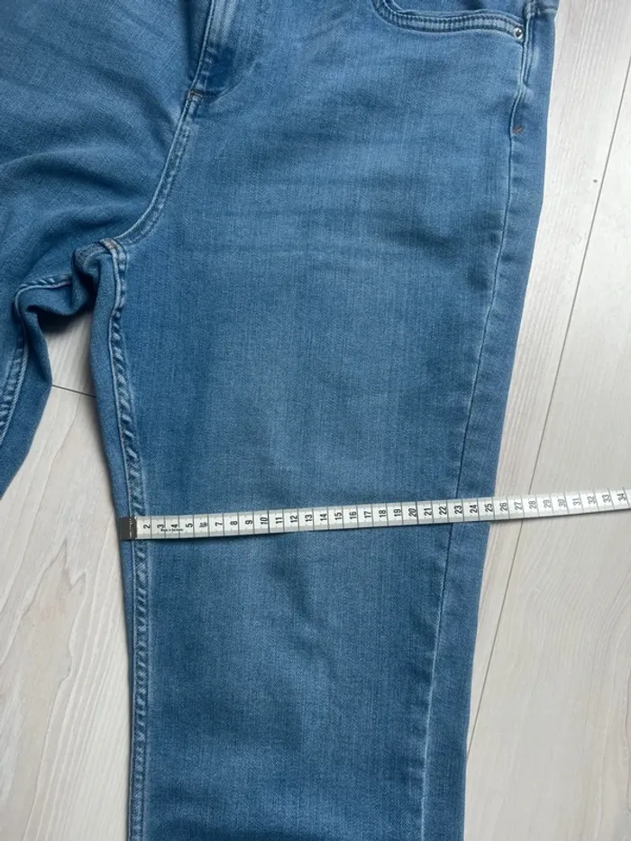Pantacourt Jean next taille 44 - photo numéro 3