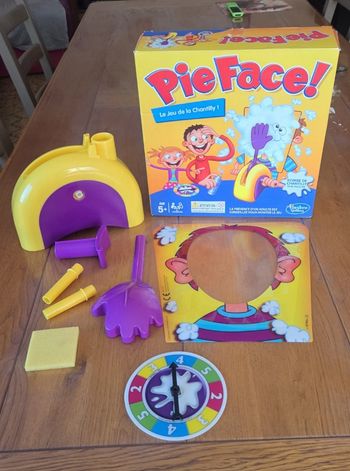 Pie Face le jeu de la chantilly