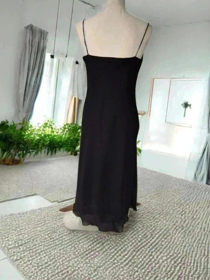 Robe noir et blanche legere 🌹40🌹 - photo numéro 3
