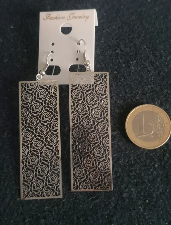 Boucles argentées rectangulaires - photo numéro 2