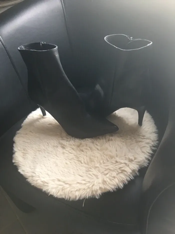 Bottines à talon en cuir noires Élodie - photo numéro 5