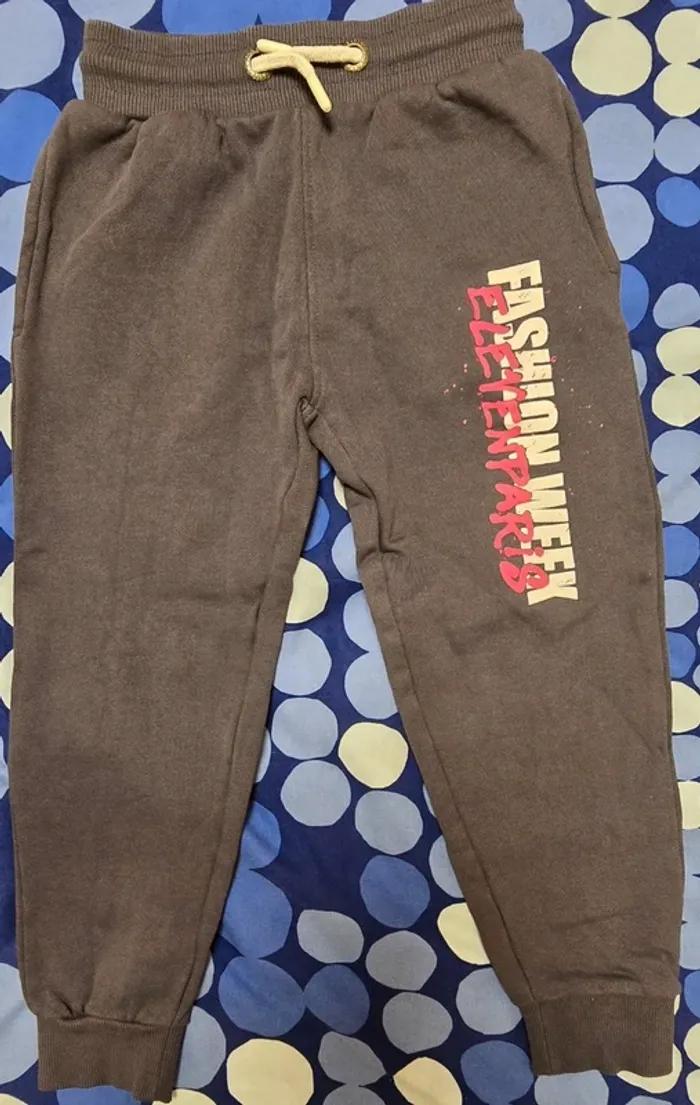 Sweats - photo numéro 3