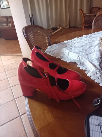 Chaussures talons rouge femme