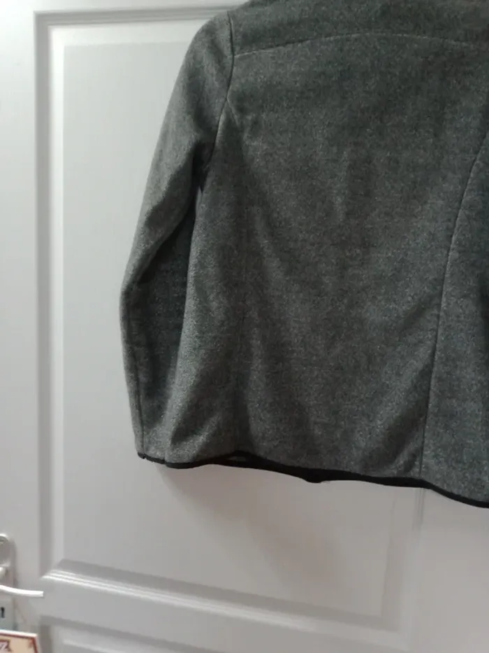 Veste polaire grise - photo numéro 7