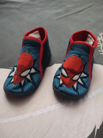 Chausson spider man