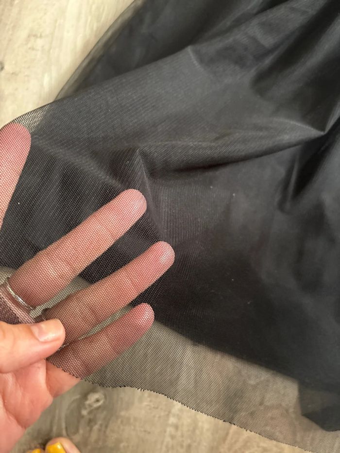 Robe noir pailleté - photo numéro 2