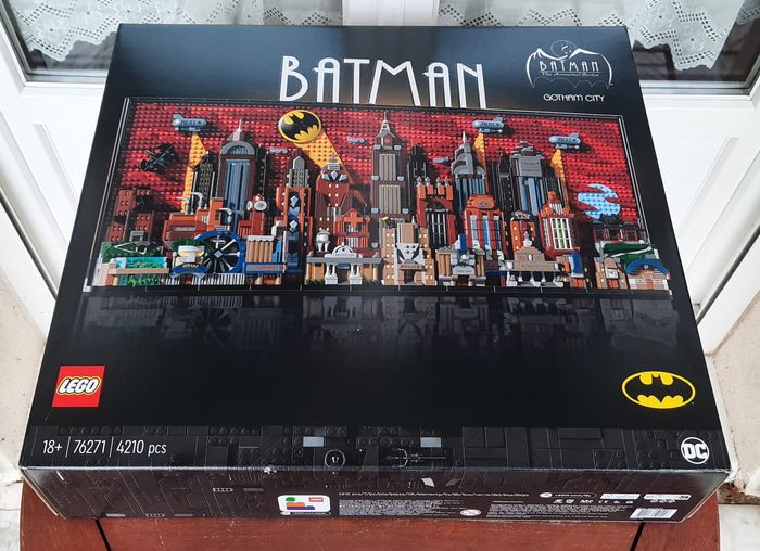 Neuf - LEGO 76271 Batman La série animée Gotham City