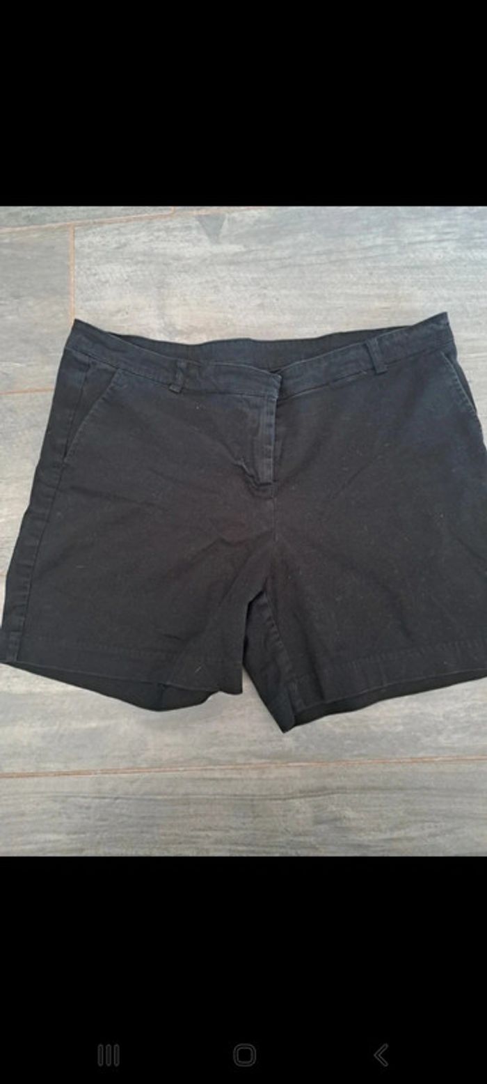 Short Kiabi 40