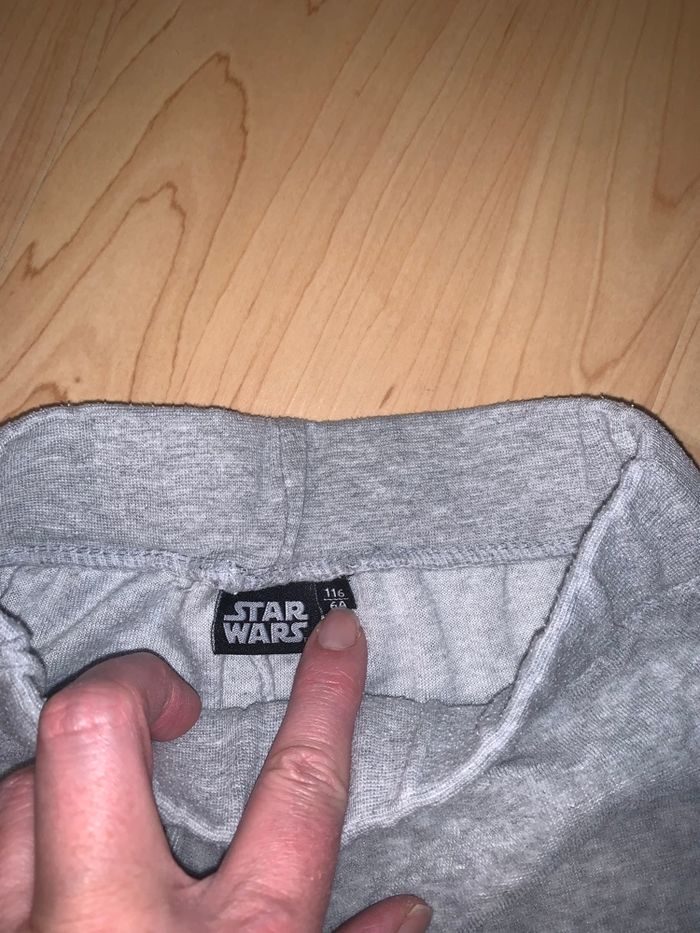 Pyjama velours star wars 6 ans - photo numéro 2