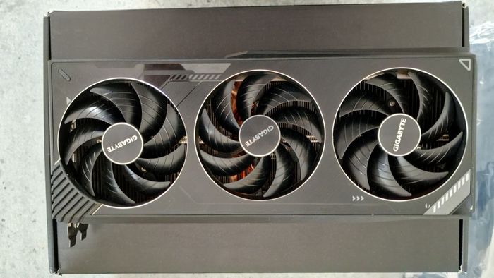 Gigabyte GeForce RTX 3090 Ti 24Go SOUS GARANTIE JUSQU'EN SEPTEMBRE 2026 - photo numéro 4