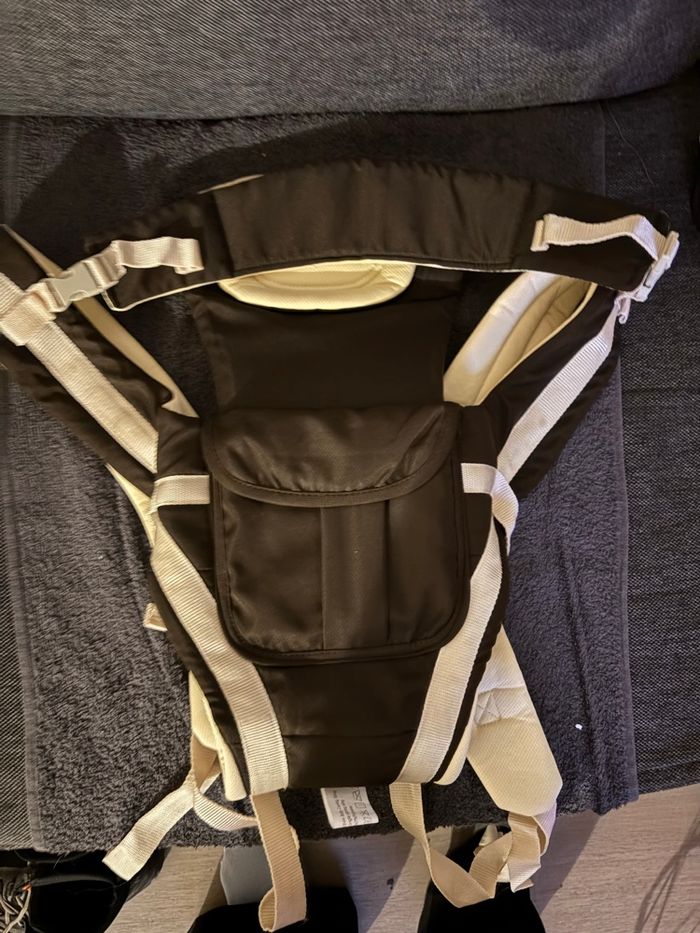 Porte bébé - photo numéro 4