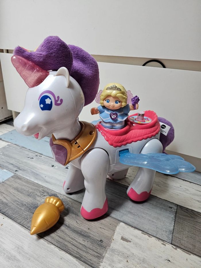Tut tut copain licorne vtech