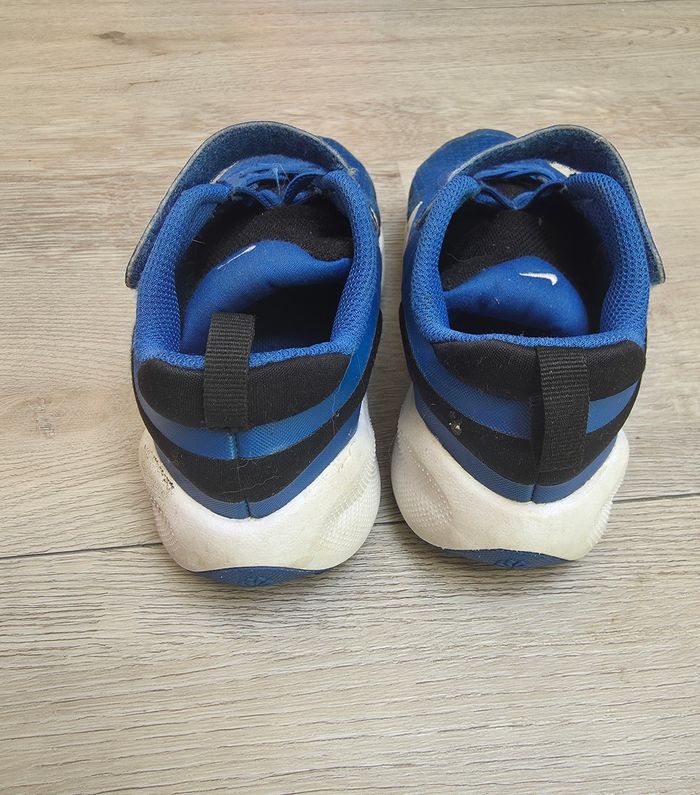 Basket Nike pointure 31 - photo numéro 5