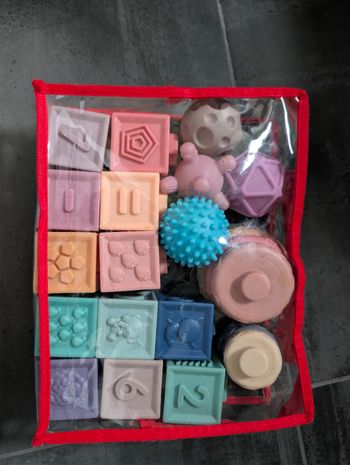 Lot de jouets sensoriels