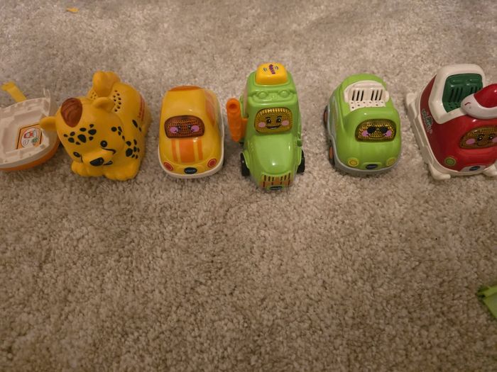 5 voitures Vtech